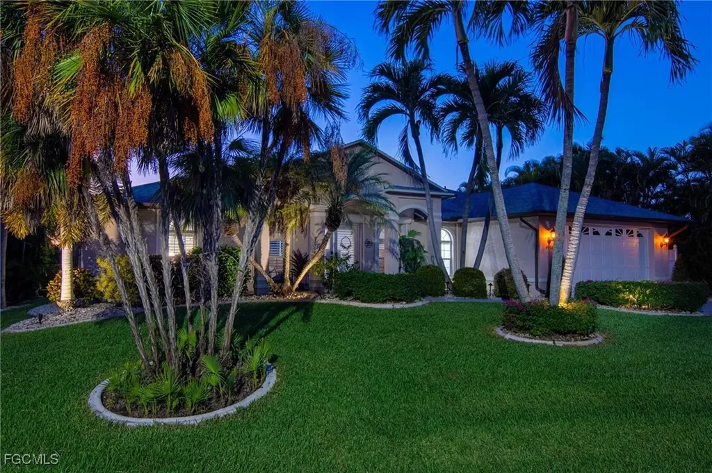 4934 SW 2nd Place Cape Coral FL 33914