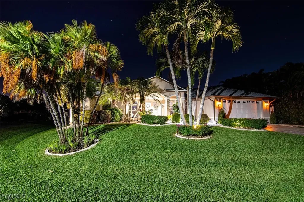 4934 SW 2nd Place Cape Coral FL 33914