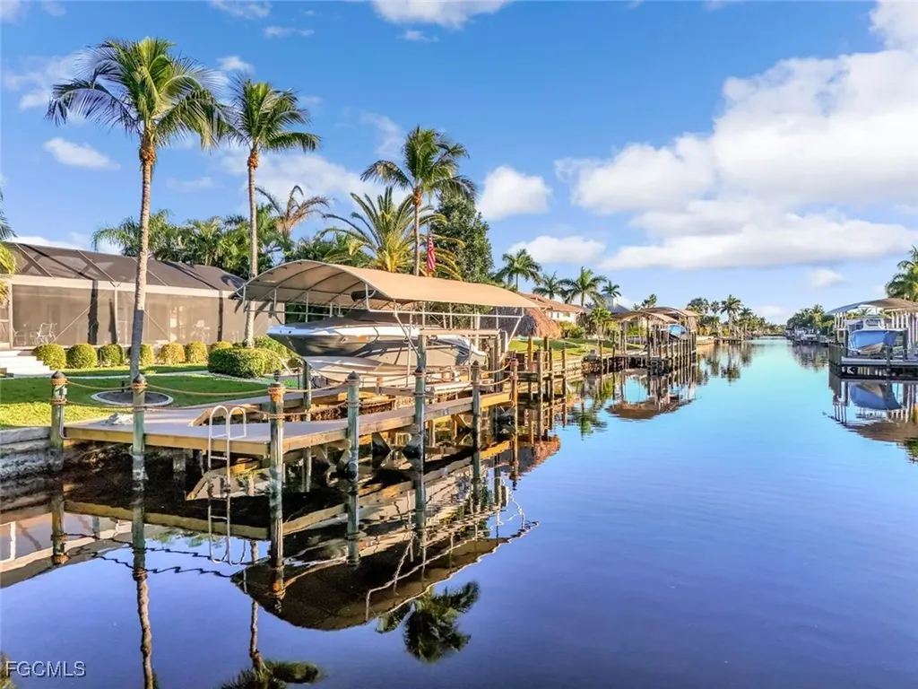 4934 SW 2nd Place Cape Coral FL 33914