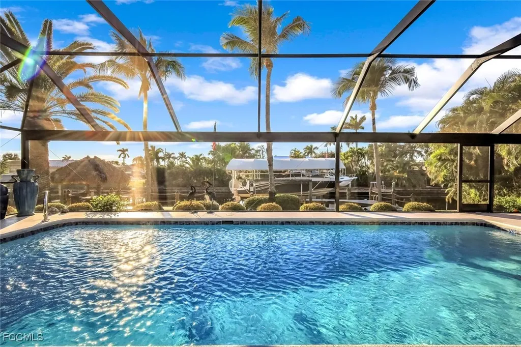 4934 SW 2nd Place Cape Coral FL 33914