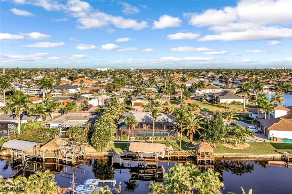 4934 SW 2nd Place Cape Coral FL 33914