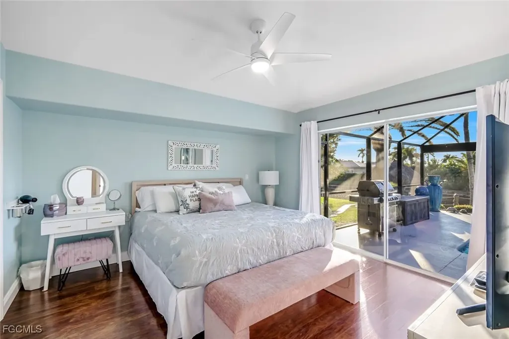4934 SW 2nd Place Cape Coral FL 33914