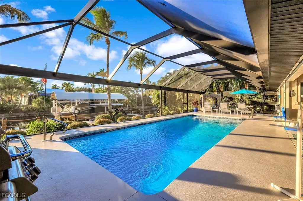 4934 SW 2nd Place Cape Coral FL 33914