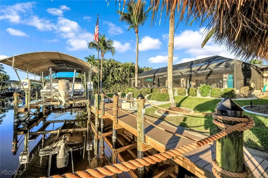 4934 SW 2nd Place Cape Coral FL 33914