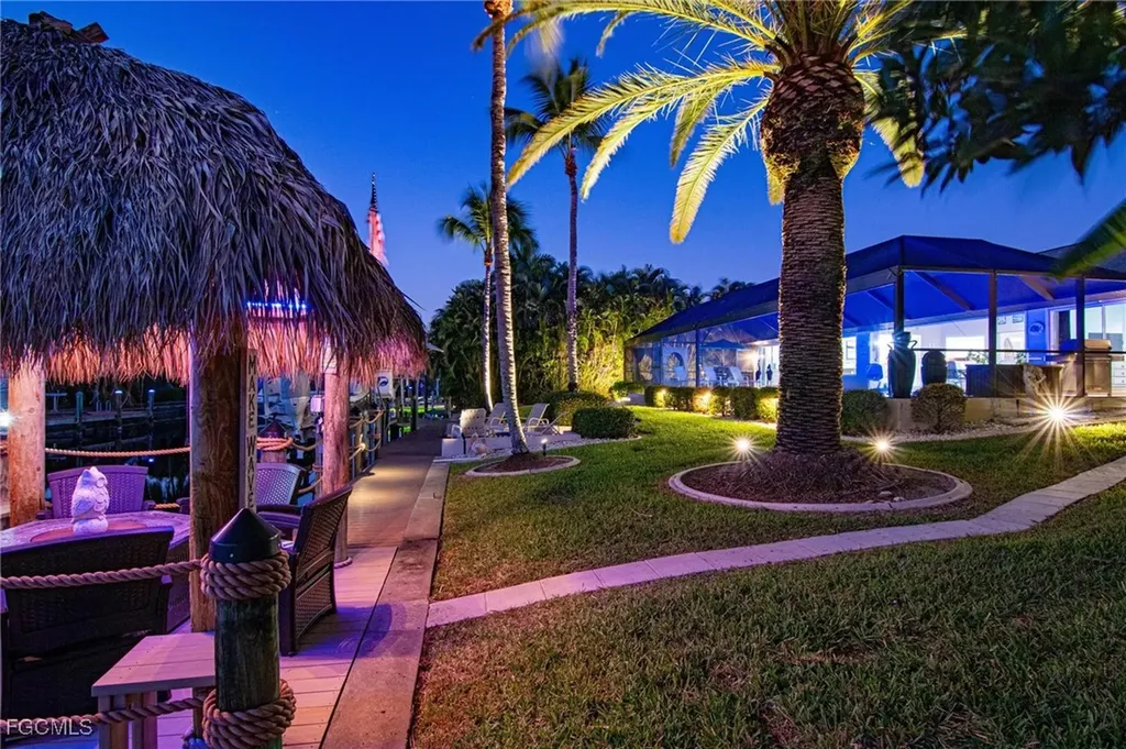4934 SW 2nd Place Cape Coral FL 33914