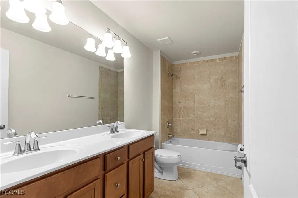 10996 Cherry Laurel Drive Fort Myers FL 33912