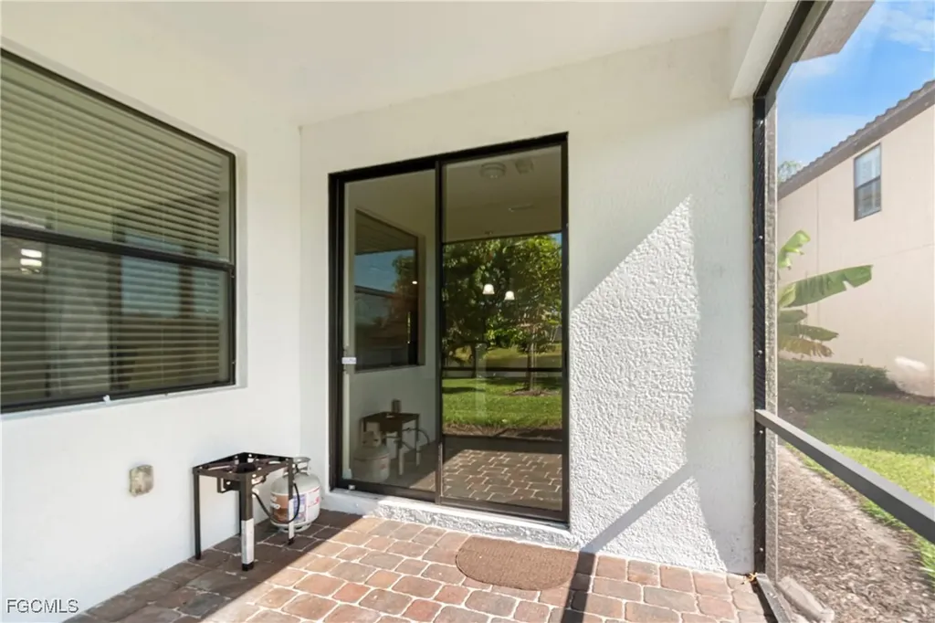 10996 Cherry Laurel Drive Fort Myers FL 33912