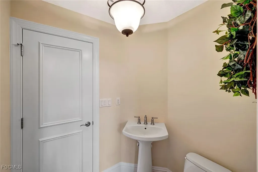 16937 Timberlakes Drive Fort Myers FL 33908