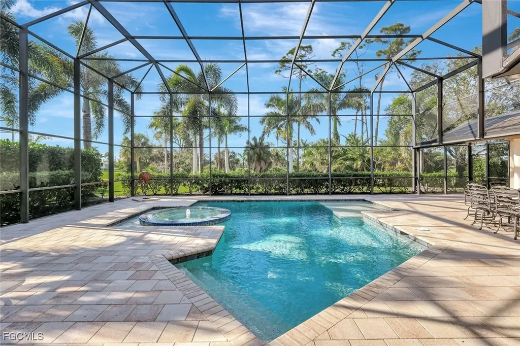 16937 Timberlakes Drive Fort Myers FL 33908