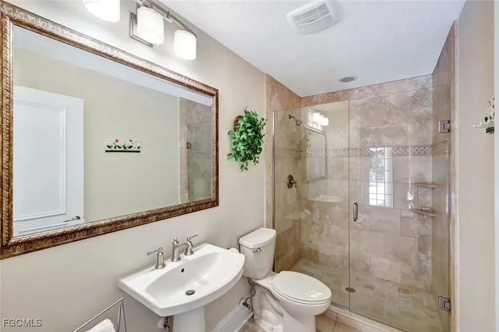 16937 Timberlakes Drive Fort Myers FL 33908