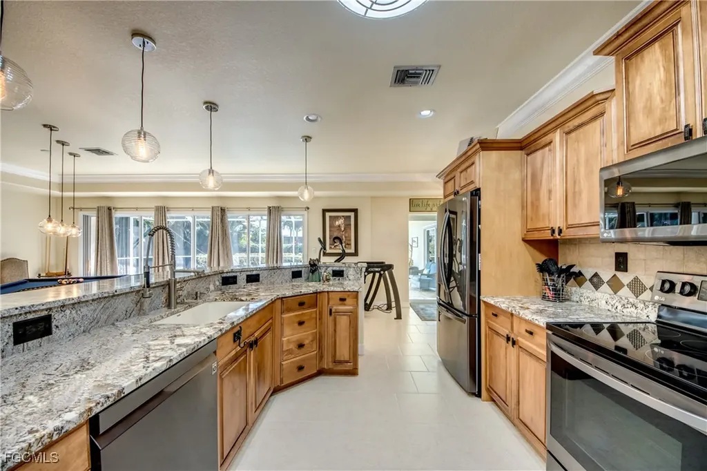 1584 Woodwind Court Fort Myers FL 33919