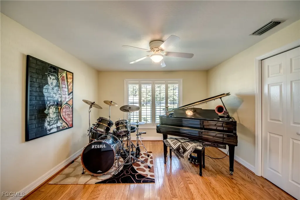 1584 Woodwind Court Fort Myers FL 33919