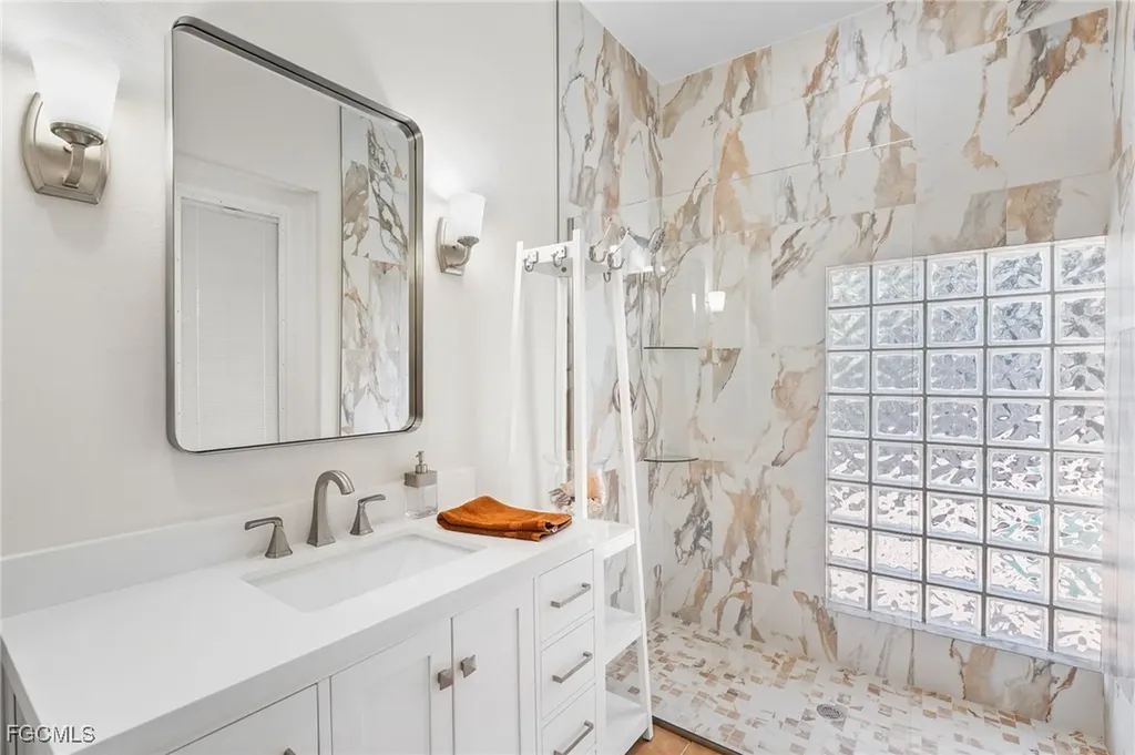 15600 Catalpa Cove Drive Fort Myers FL 33908