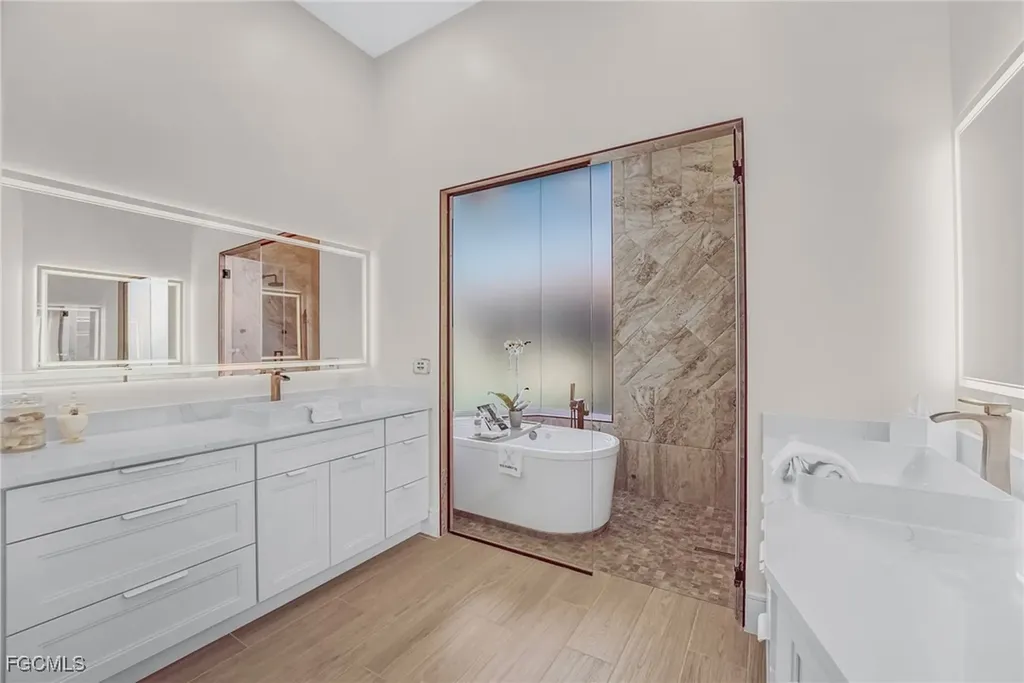 14540 Headwater Bay Lane Fort Myers FL 33908