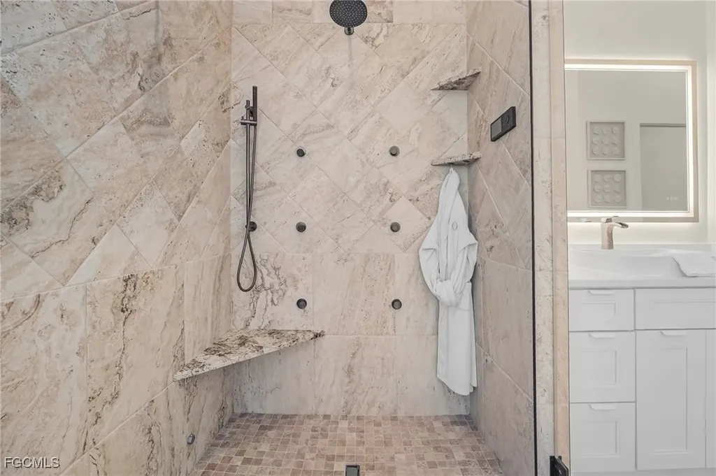 14540 Headwater Bay Lane Fort Myers FL 33908