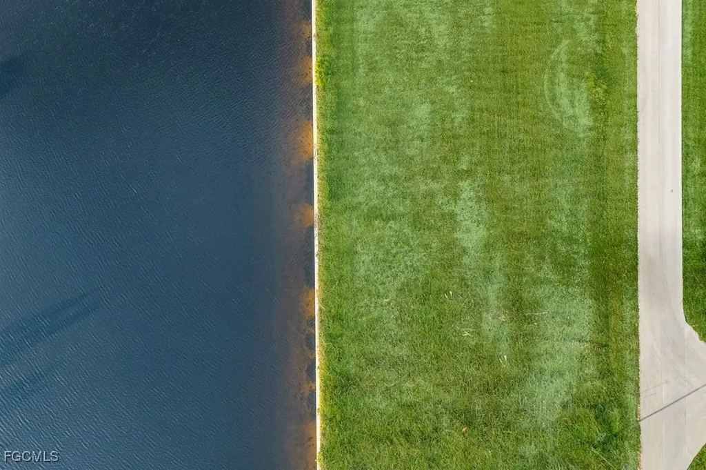 2804 NW 46th Avenue Cape Coral FL 33993