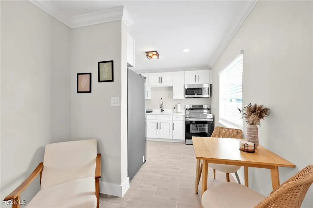 113-119 Fairweather Lane Fort Myers Beach FL 33931