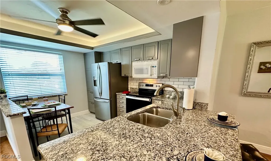 2828 Jackson Street Fort Myers FL 33901