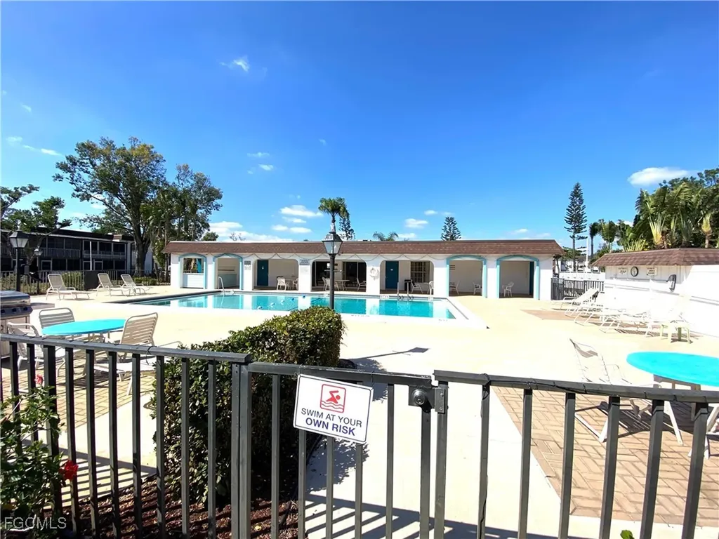 2828 Jackson Street Fort Myers FL 33901