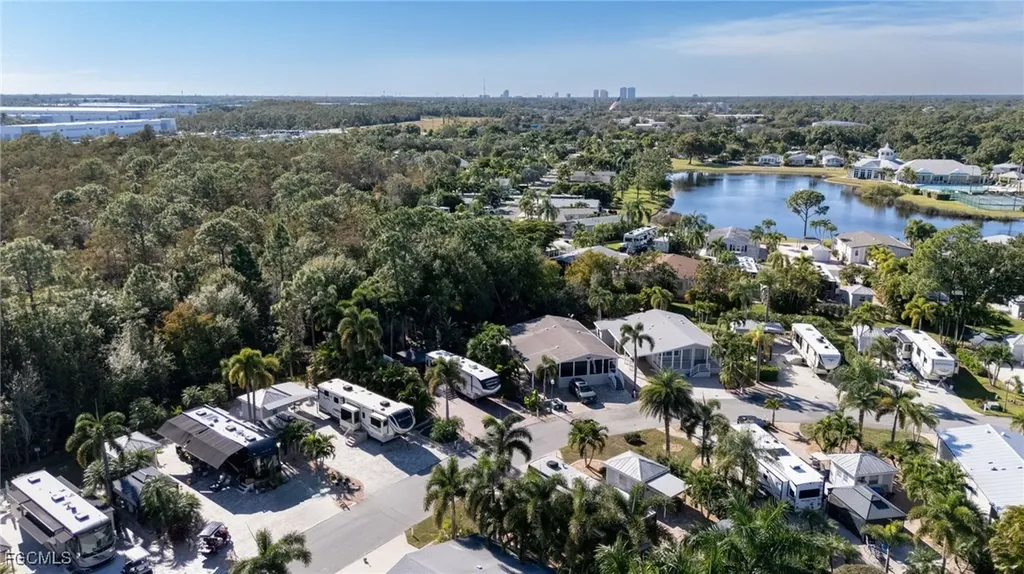 5846 Burrwood Court E Fort Myers FL 33905