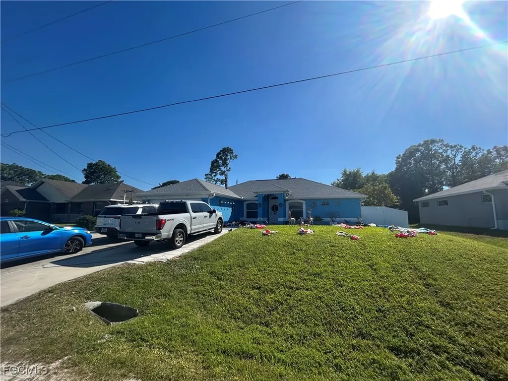 3907 16th Street W Lehigh Acres FL 33971