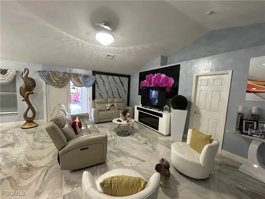 3907 16th Street W Lehigh Acres FL 33971