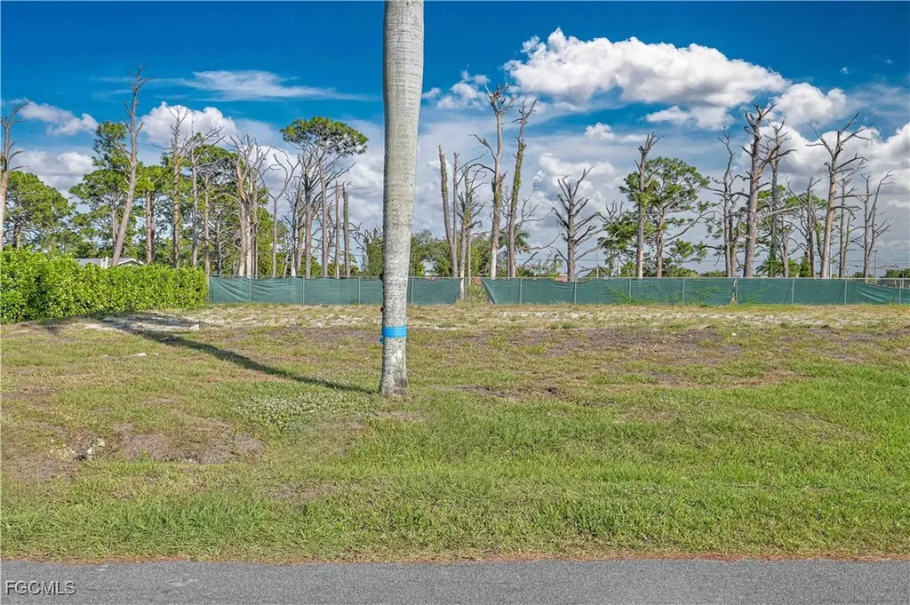 7168 Vassar Drive Fort Myers FL 33908