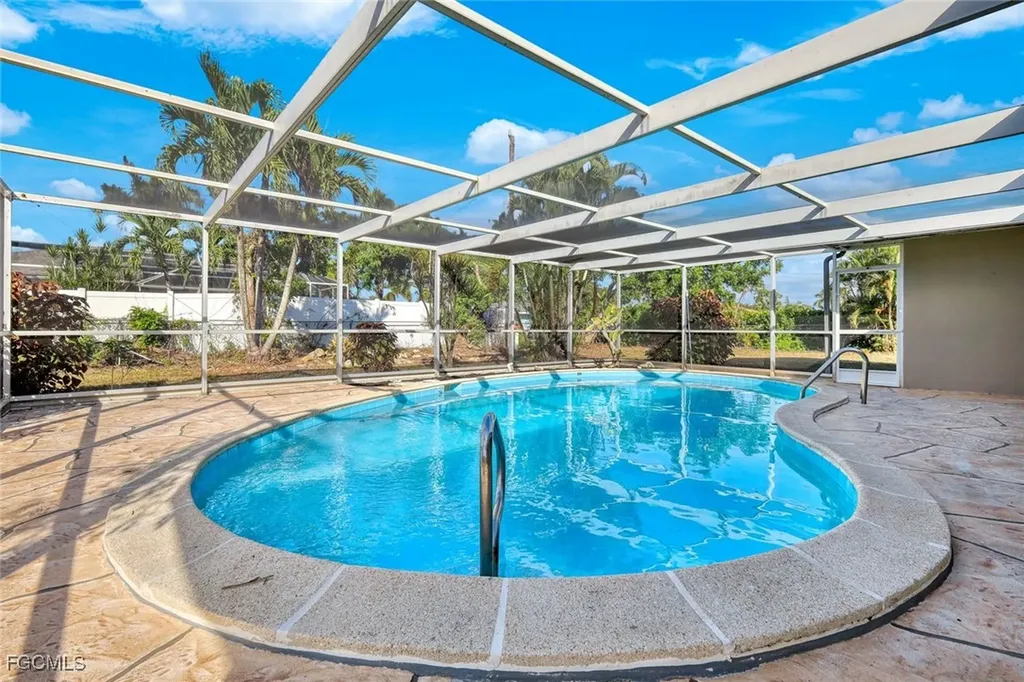 Cape Coral FL, 247 SE 46th Street