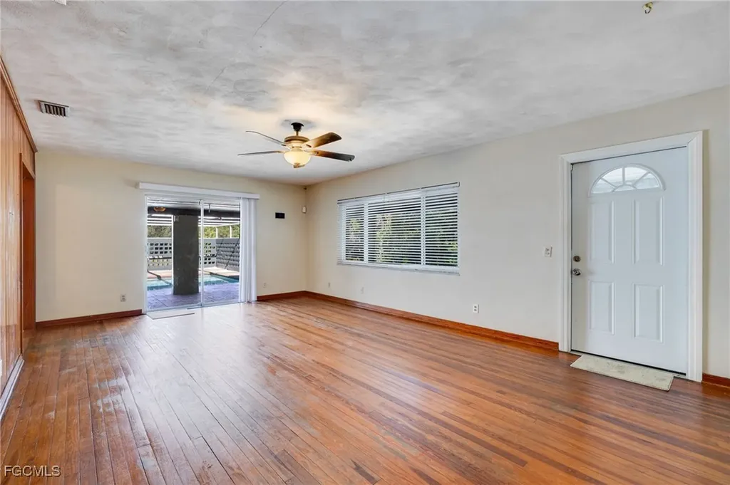 2144 Earl Road Fort Myers FL 33901