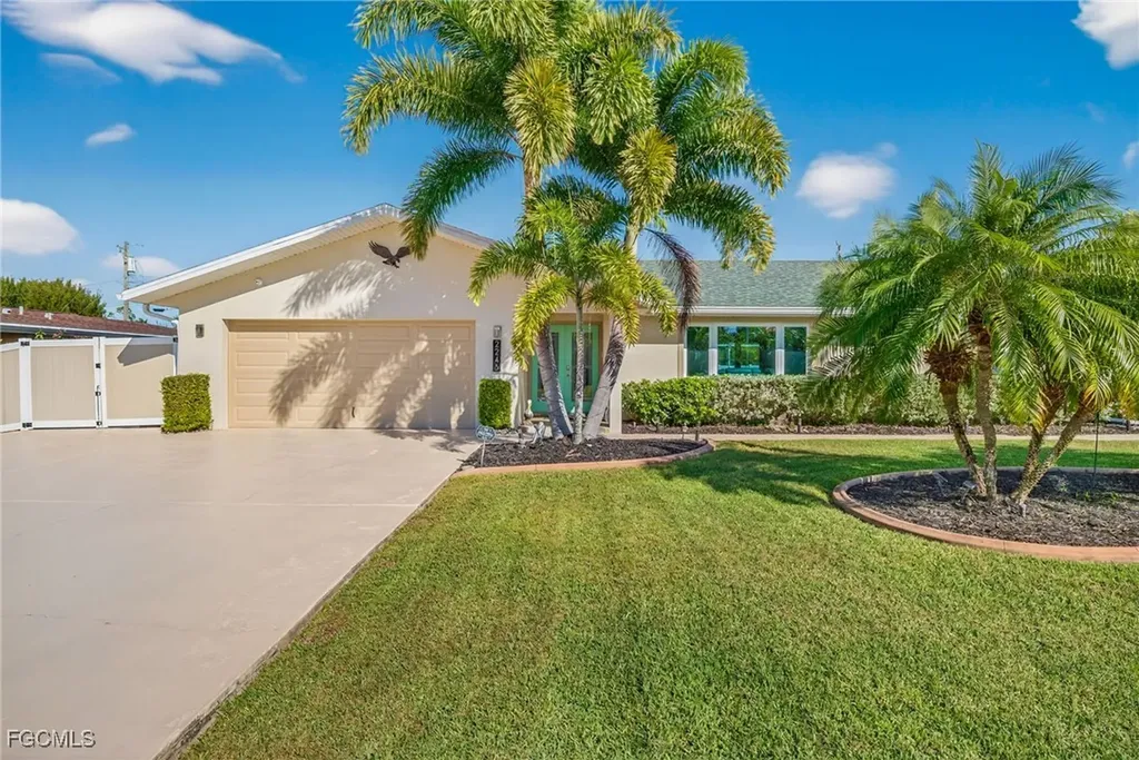 2243 Flora Avenue Fort Myers FL 33907