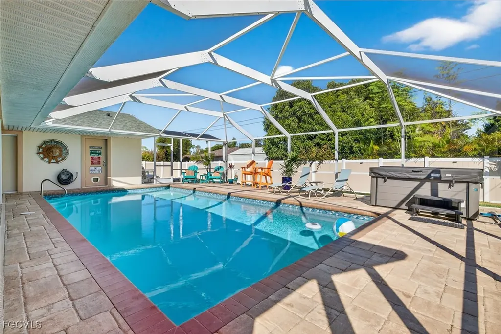 2243 Flora Avenue Fort Myers FL 33907