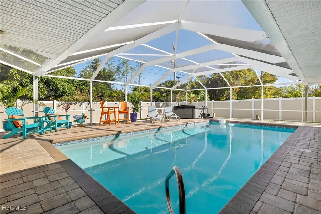 2243 Flora Avenue Fort Myers FL 33907