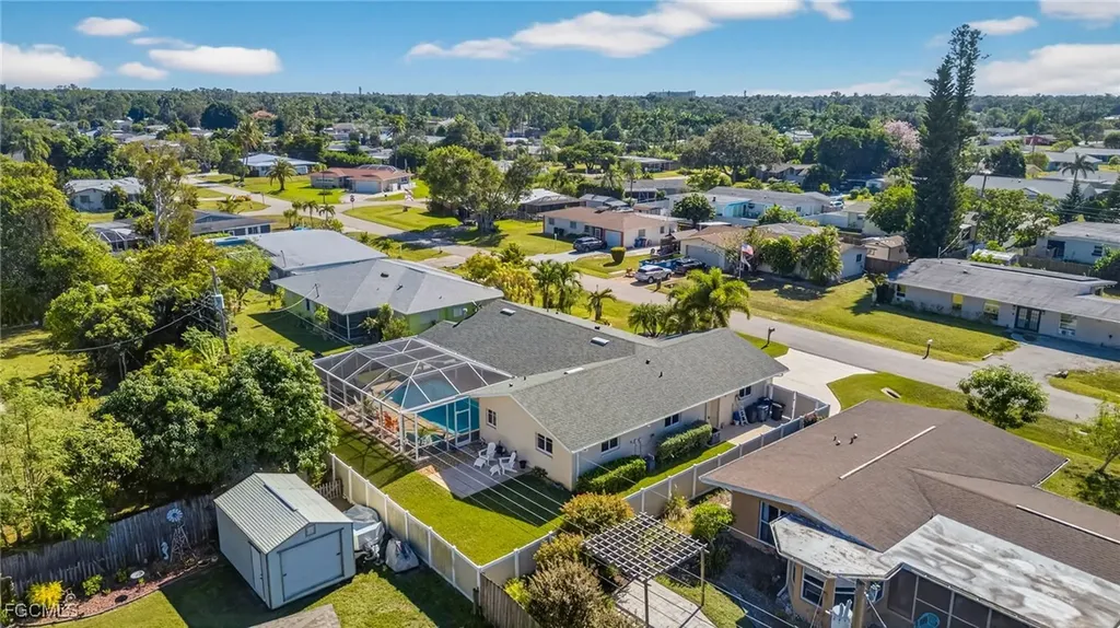 2243 Flora Avenue Fort Myers FL 33907