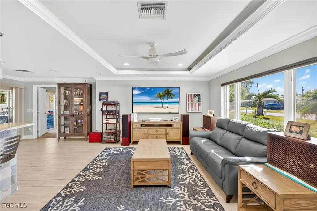 2243 Flora Avenue Fort Myers FL 33907