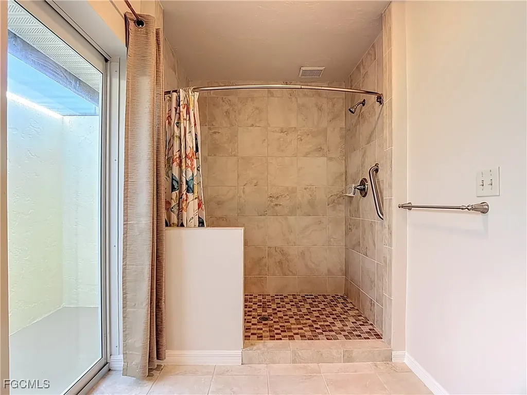 144 SW 38th Terrace Cape Coral FL 33914