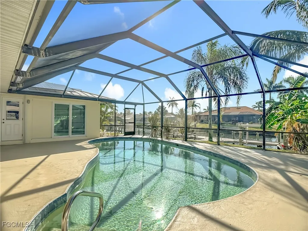 144 SW 38th Terrace Cape Coral FL 33914