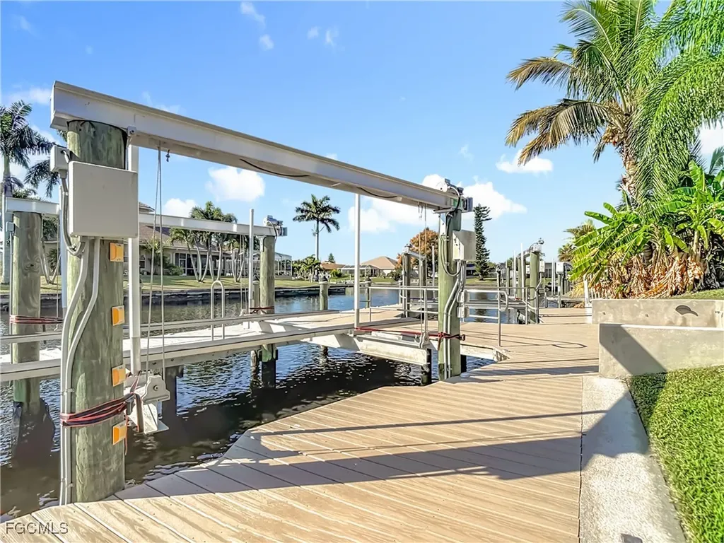 144 SW 38th Terrace Cape Coral FL 33914