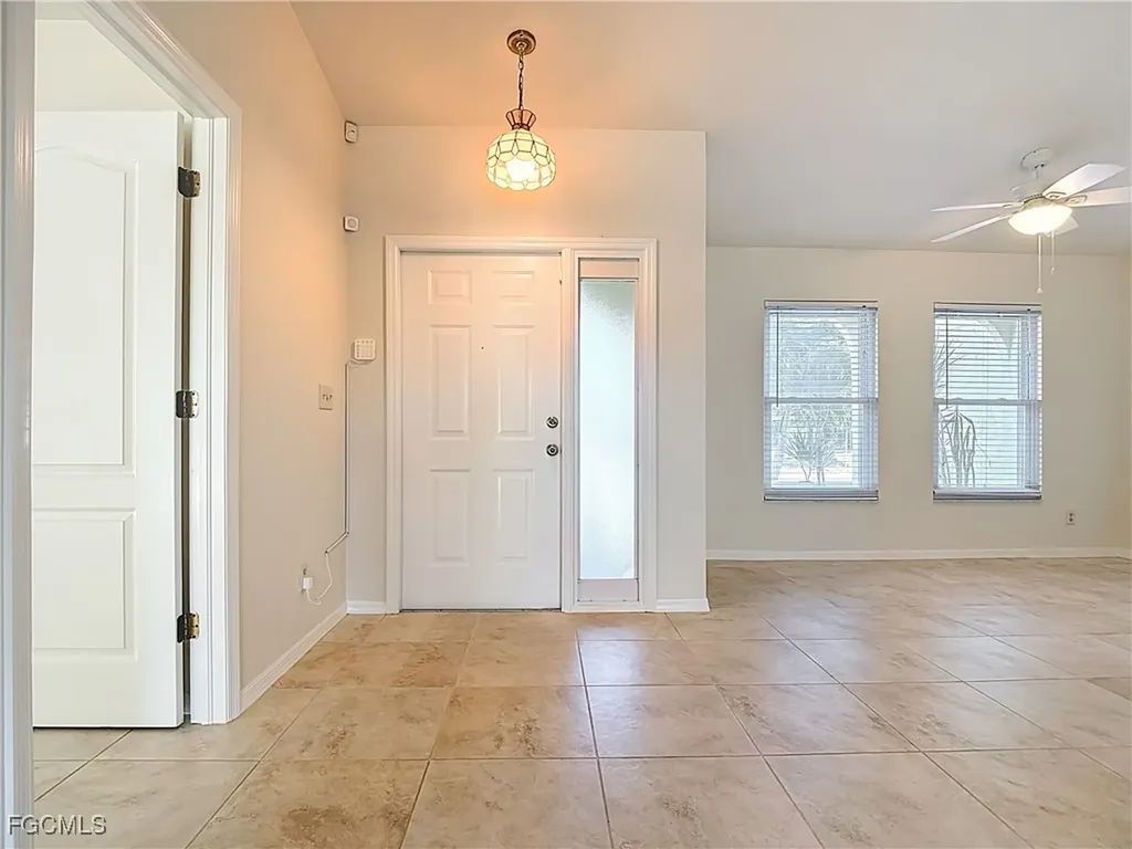 144 SW 38th Terrace Cape Coral FL 33914