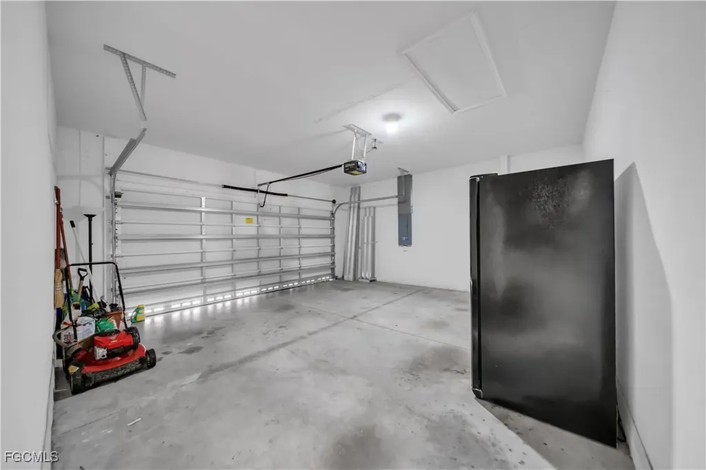 8125 Silver Birch Way Lehigh Acres FL 33971
