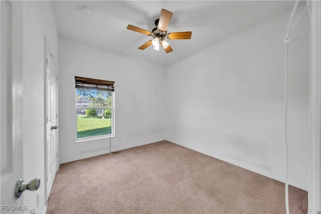 8125 Silver Birch Way Lehigh Acres FL 33971