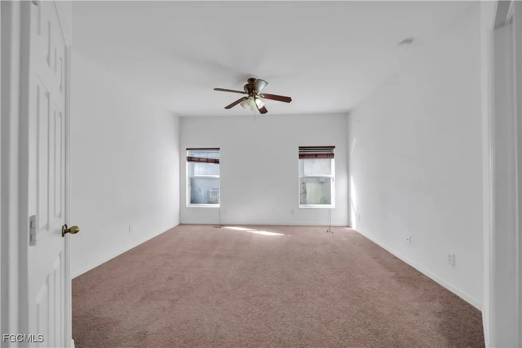 8125 Silver Birch Way Lehigh Acres FL 33971