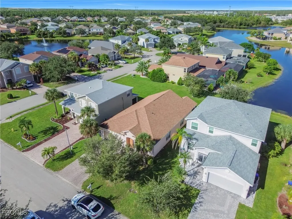 8125 Silver Birch Way Lehigh Acres FL 33971