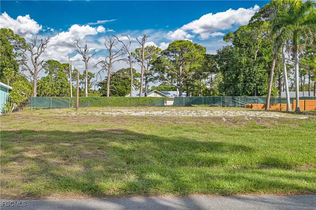 7144 Vassar Drive Fort Myers FL 33908