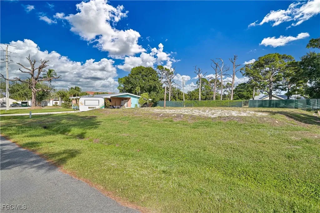 7144 Vassar Drive Fort Myers FL 33908