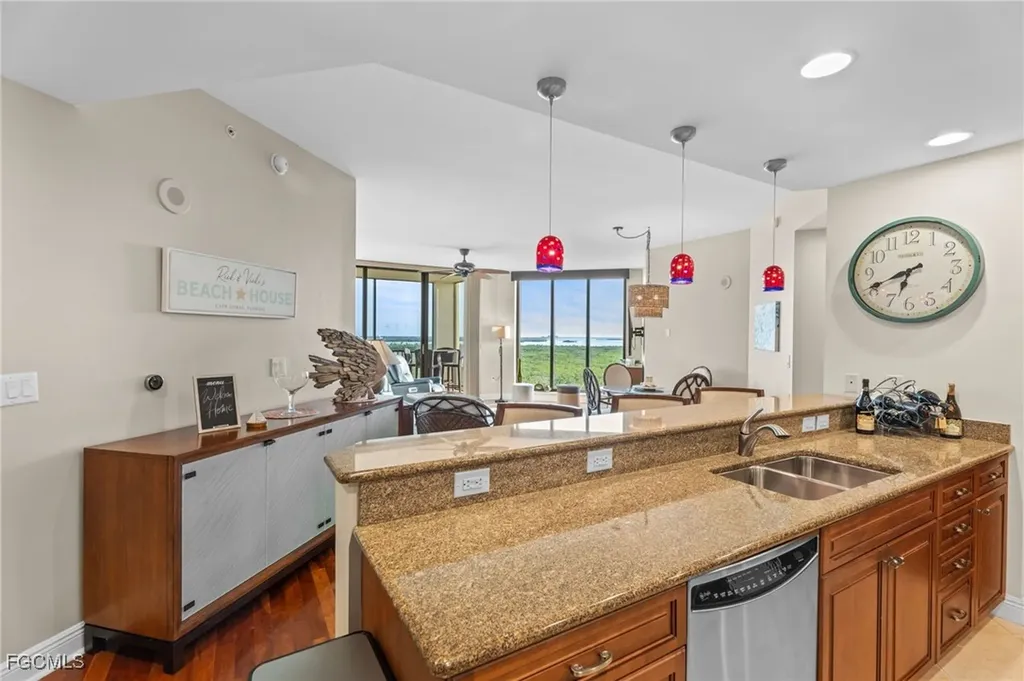 5781 Cape Harbour Drive Cape Coral FL 33914