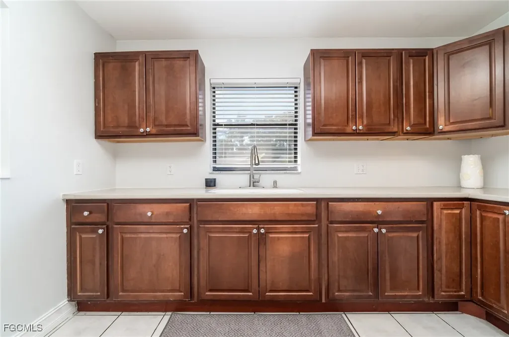 12602 Fourth Street Fort Myers FL 33905