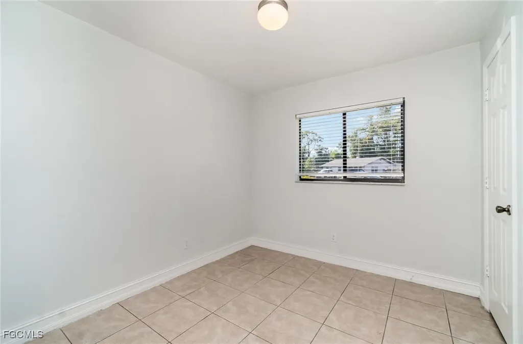 12602 Fourth Street Fort Myers FL 33905