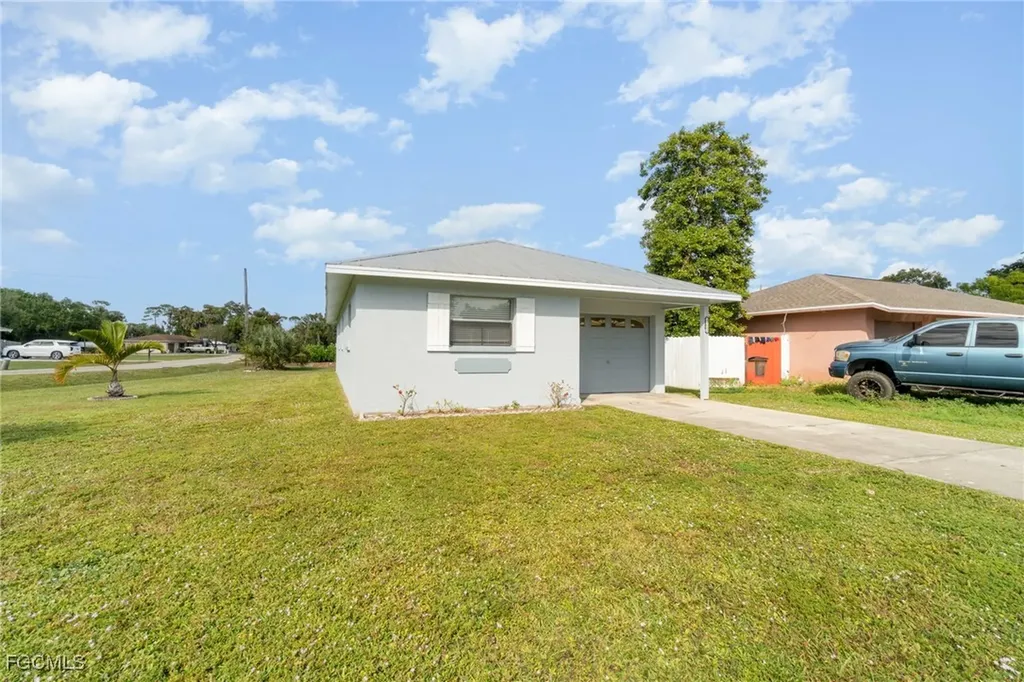 12602 Fourth Street Fort Myers FL 33905