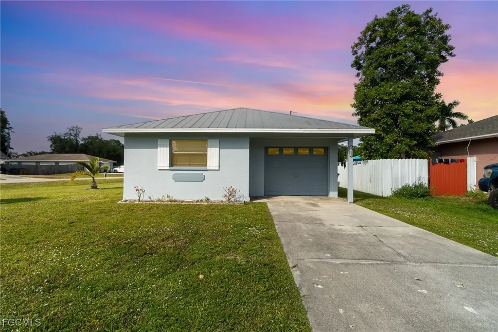 12602 Fourth Street Fort Myers FL 33905