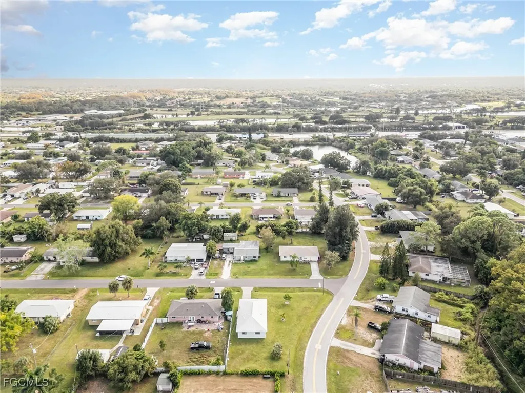 12602 Fourth Street Fort Myers FL 33905